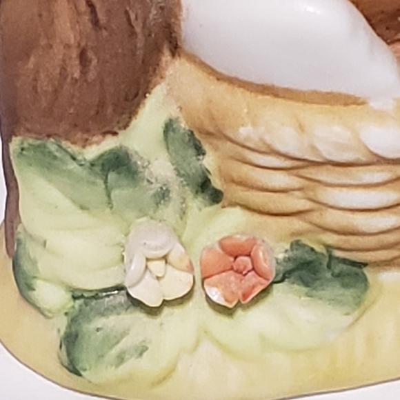 Baby Mouse in Cradle Figurine Vintage Enesco 1975 - Picture 5 of 9